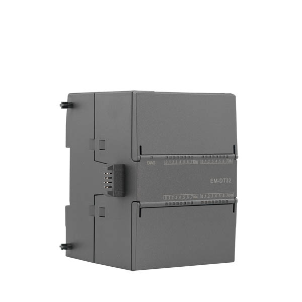 EM DT32
